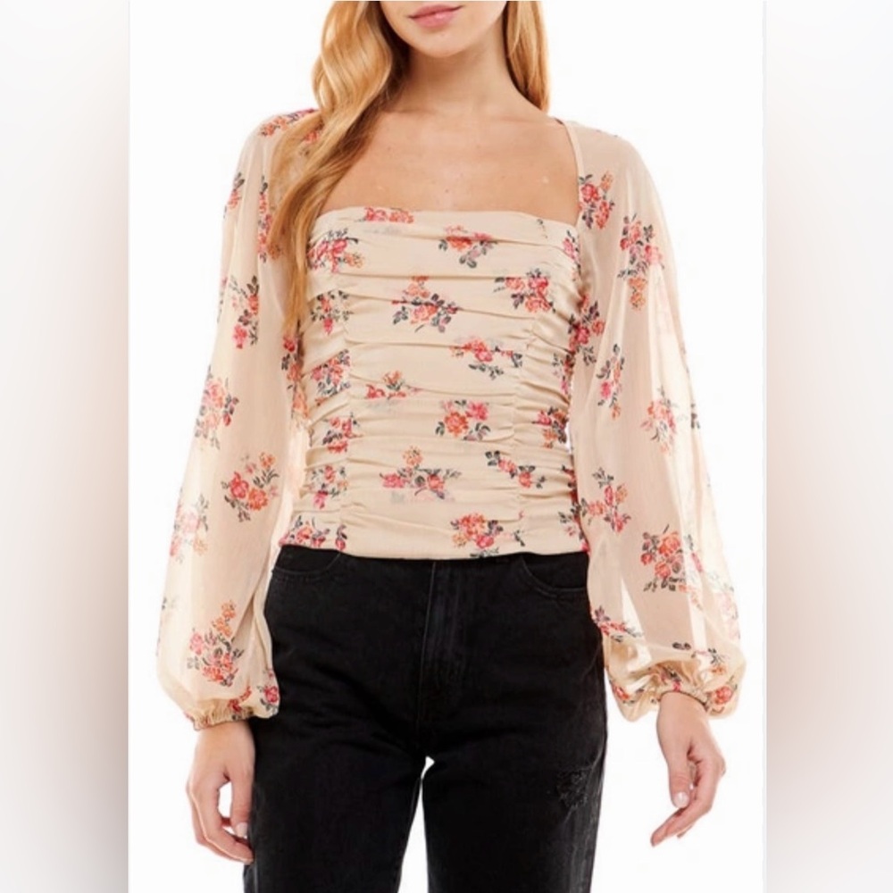 WAYF Beige Floral Blouse With Pink And Red Accents Size XL